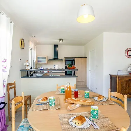 Ker Laouen By Interhome Tatil Evi Kerlouan